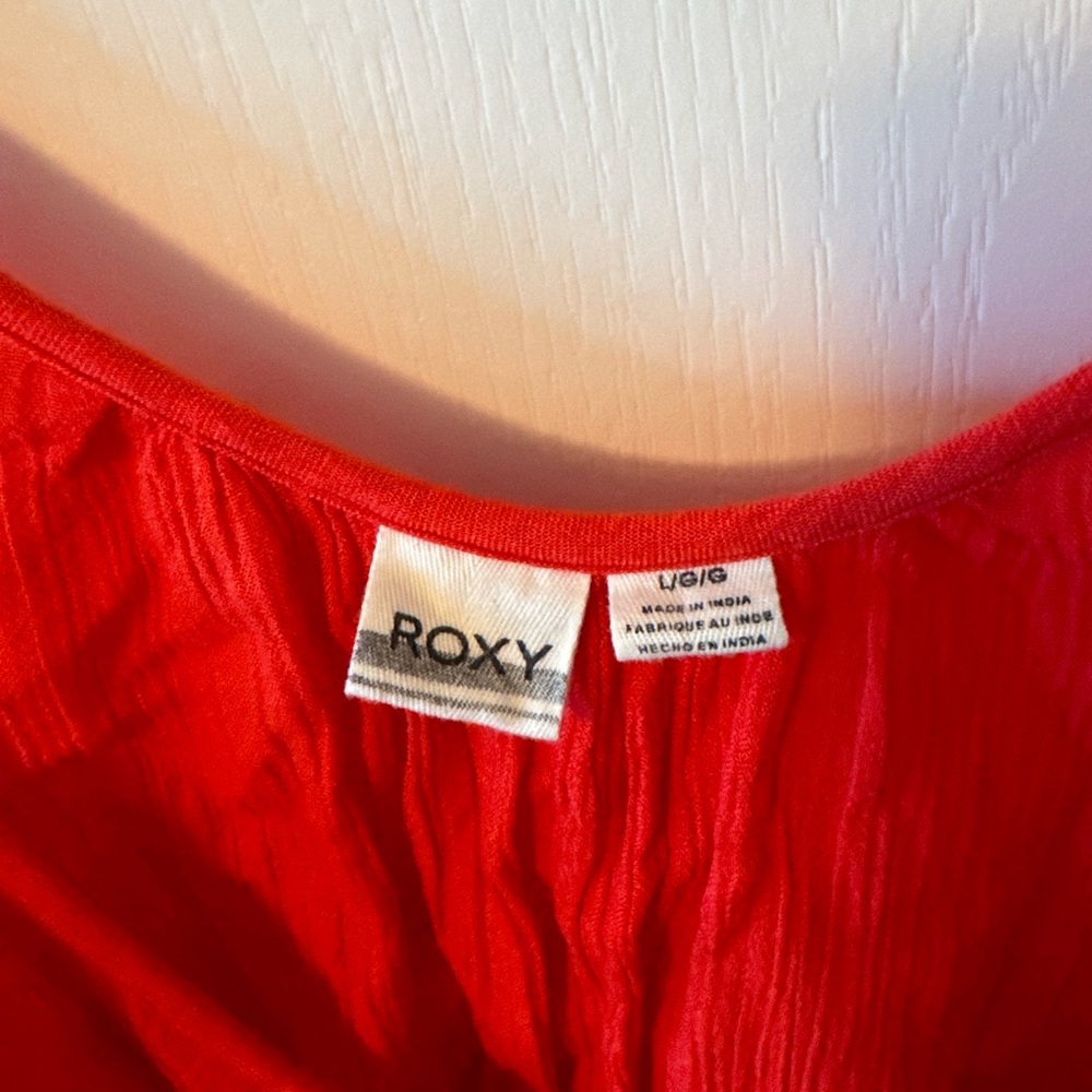 Red Roxy Women's Top - Picture 5 of 6